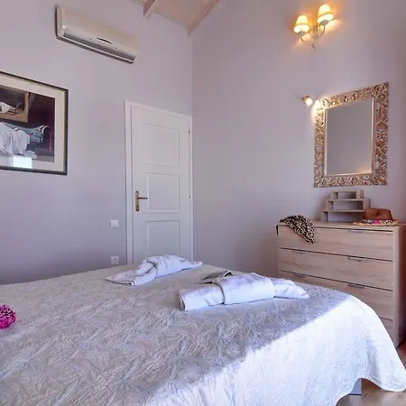 Veroniki & * Moraitika